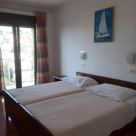 Kadmen Apartment Ika