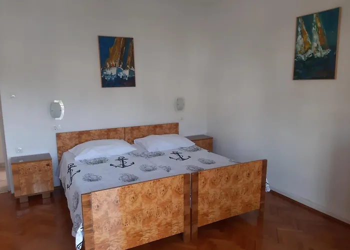 Kadmen Apartment Ika
