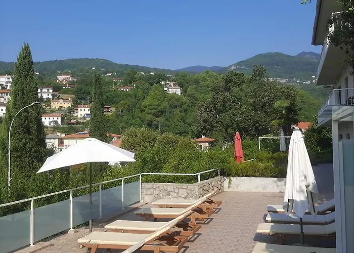 아파트 Kadmen 이카