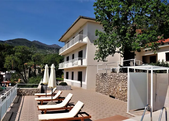 Kadmen Apartment Ika